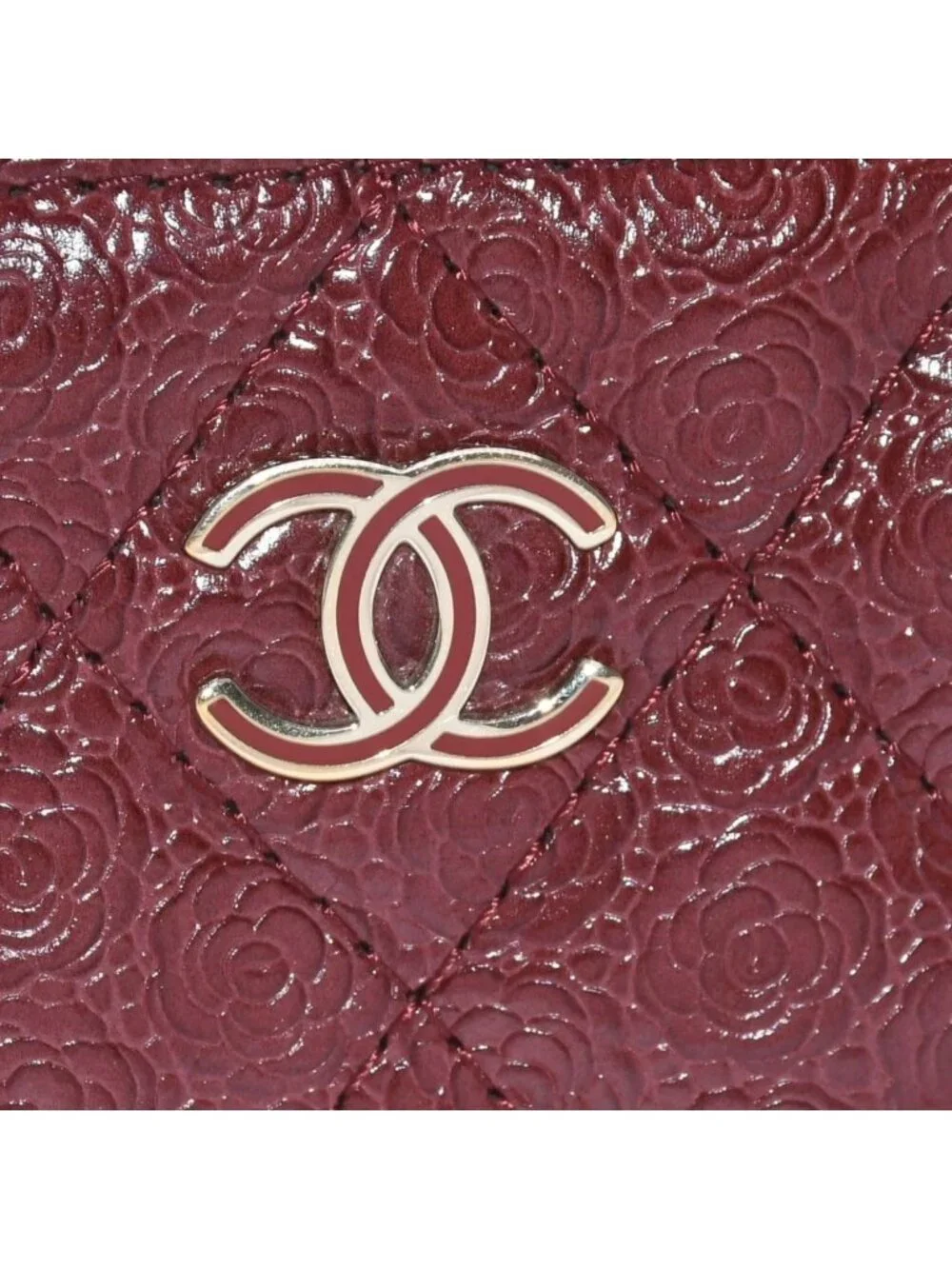 Chanel Camellia Embossed Quilted Zip Around Coin Purse Calfskin CC Logo